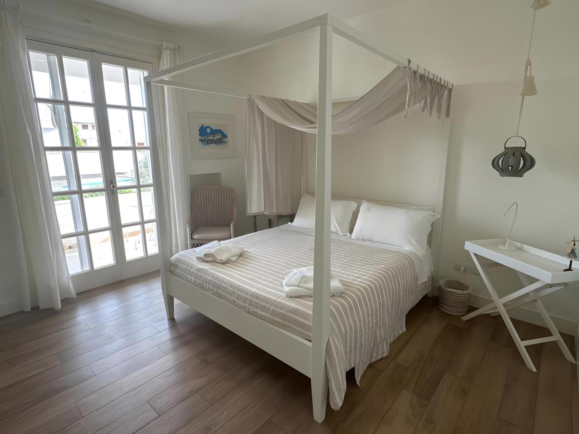 Villa Teresa Maria ปอร์โตเชซาเรโอ ภายนอก รูปภาพ